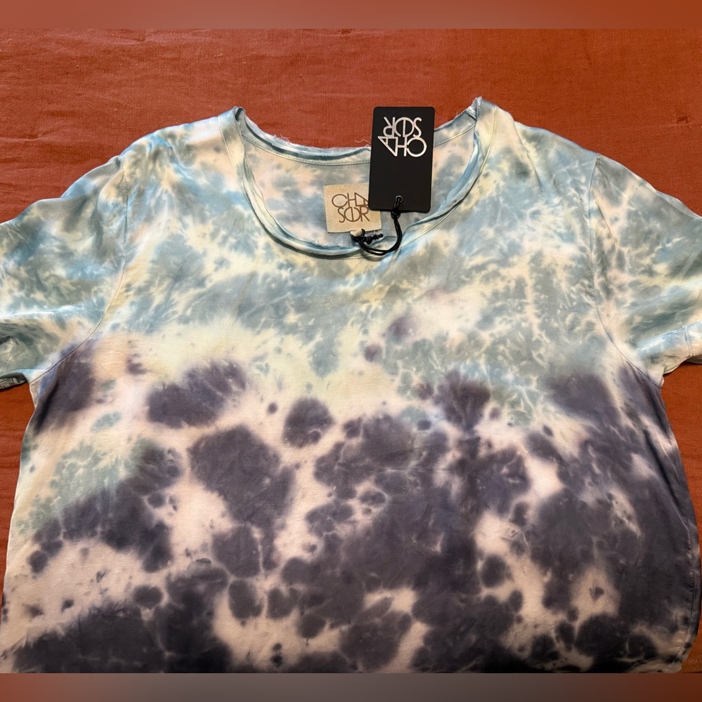 Chaser Tie-Dye Short sleeve Blouse Size Medium, New with tags